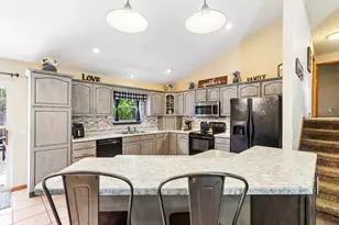 808 Hanksfield Pl, Prairie Du Sac, WI 53578 - Photo 13