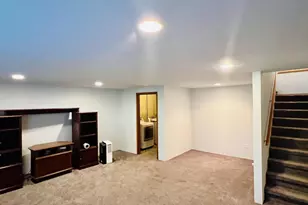 1029 Melvin Ct, Madison, WI 53704 - Photo 15