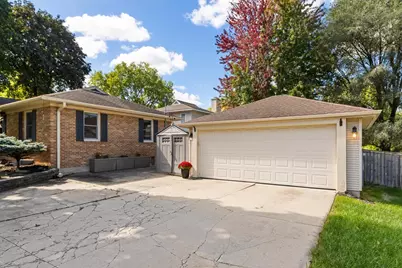 402 S Owen Drive, Madison, WI 53711 - Photo 5