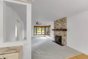 402 S Owen Dr, Madison, WI 53711 - Photo 21