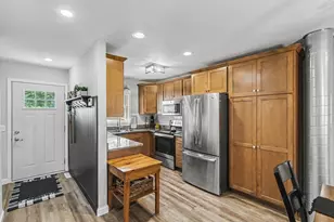 615 Saddle Ridge, Portage, WI 53901 - Photo 3