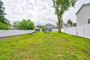 811 W Franklin St, Portage, WI 53901 - Photo 53