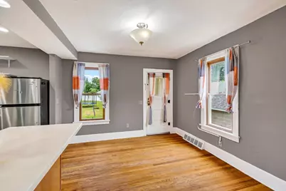 811 W Franklin Street, Portage, WI 53901 - Photo 15