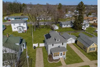 811 W Franklin Street, Portage, WI 53901 - Photo 5