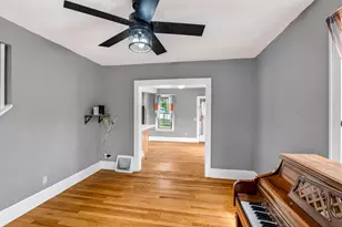 811 W Franklin St, Portage, WI 53901 - Photo 11