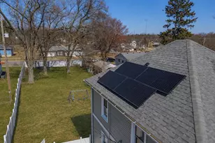 811 W Franklin St, Portage, WI 53901 - Photo 7