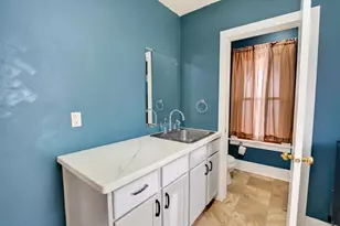 811 W Franklin St, Portage, WI 53901 - Photo 23