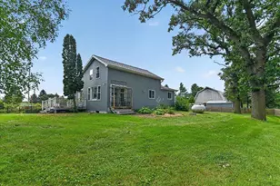 W5128 Wangsness Rd, Deforest, WI 53532 - Photo 7