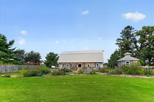 W5128 Wangsness Rd, Deforest, WI 53532 - Photo 9
