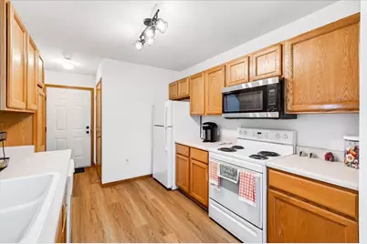 3222 Stonecreek Drive, Madison, WI 53719 - Photo 29