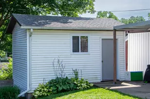 108 S Iowa St, Mineral Point, WI 53565 - Photo 17