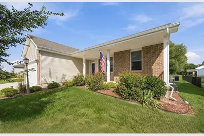 702 Merlot Lane, Cambridge, WI 53523 - Photo 3