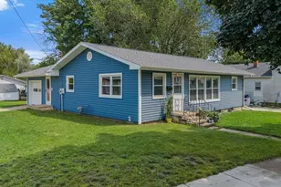 548 W Main St, Reedsburg, WI 53959 - Photo 33