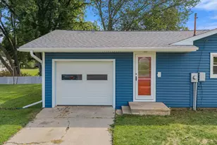 548 W Main St, Reedsburg, WI 53959 - Photo 31