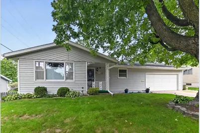 4718 Eldorado Lane, Madison, WI 53716 - Photo 1