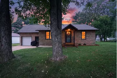 143 N 5th Street, Janesville, WI 53536 - Photo 3