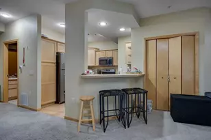 8261 Starr Grass Dr, Madison, WI 53719 - Photo 7