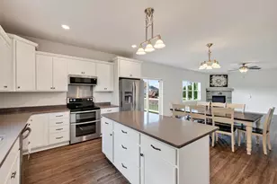 1229 Patriot Way, Sun Prairie, WI 53590 - Photo 1