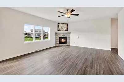 1229 Patriot Way, Sun Prairie, WI 53590 - Photo 3