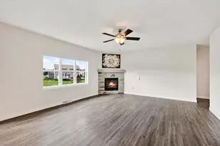 1229 Patriot Way, Sun Prairie, WI 53590 - Photo 3