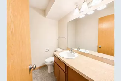 1405 Oconomowoc Avenue, Watertown, WI 53094 - Photo 13