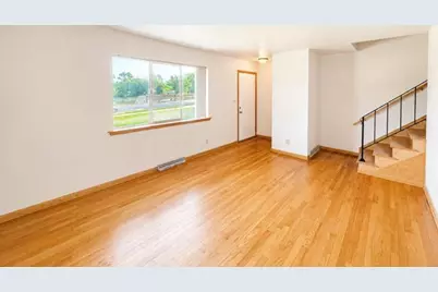 1405 Oconomowoc Avenue, Watertown, WI 53094 - Photo 11