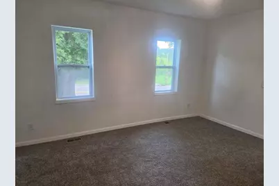 205 W Broadway Street, Rock Springs, WI 53961 - Photo 11