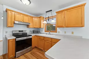 509 Gold Coast Ln, Janesville, WI 53536 - Photo 17