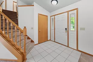 509 Gold Coast Ln, Janesville, WI 53536 - Photo 5