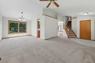 509 Gold Coast Ln, Janesville, WI 53536 - Photo 11