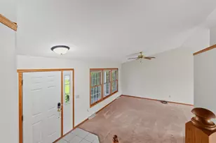 509 Gold Coast Ln, Janesville, WI 53536 - Photo 7