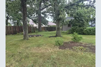 19 E Auburn Drive, Beloit, WI 53511 - Photo 39