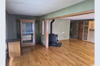 19 E Auburn Drive, Beloit, WI 53511 - Photo 15