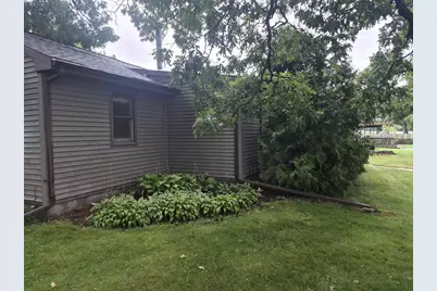 19 E Auburn Drive, Beloit, WI 53511 - Photo 51