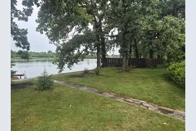 19 E Auburn Drive, Beloit, WI 53511 - Photo 41