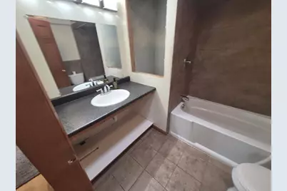 19 E Auburn Drive, Beloit, WI 53511 - Photo 23