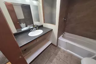 19 E Auburn Dr, Beloit, WI 53511 - Photo 23