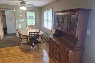 19 E Auburn Dr, Beloit, WI 53511 - Photo 11