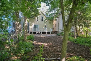 1227 Spaight St, Madison, WI 53703 - Photo 25