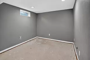 5 Yorktown Cir, Madison, WI 53711 - Photo 61