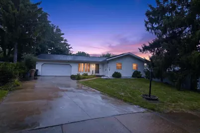 5 Yorktown Circle, Madison, WI 53711 - Photo 1