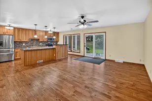 5 Yorktown Cir, Madison, WI 53711 - Photo 35