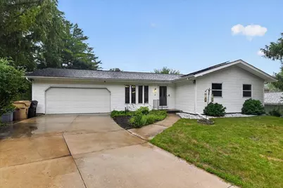 5 Yorktown Circle, Madison, WI 53711 - Photo 9