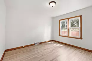 1014 Walker St, Janesville, WI 53545 - Photo 25