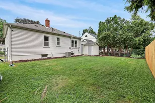 1014 Walker St, Janesville, WI 53545 - Photo 37