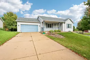 941 Vista Ridge Dr, Mount Horeb, WI 53572 - Photo 29
