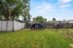 1930 Shelley Ln, Madison, WI 53704 - Photo 49