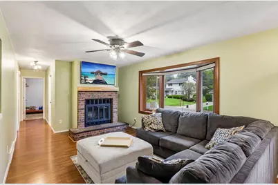900 Olympic Street, Sun Prairie, WI 53590 - Photo 3