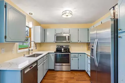 900 Olympic Street, Sun Prairie, WI 53590 - Photo 5