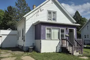 311 S Monroe St, Watertown, WI 53094 - Photo 3
